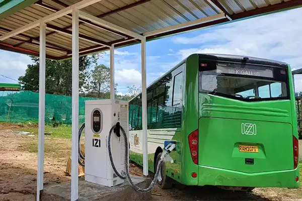 ໂຄງການ AMPPAL DC Fast Charging ສໍາລັບລົດເມໄຟຟ້າ IZI ໃນປະເທດ Rwanda